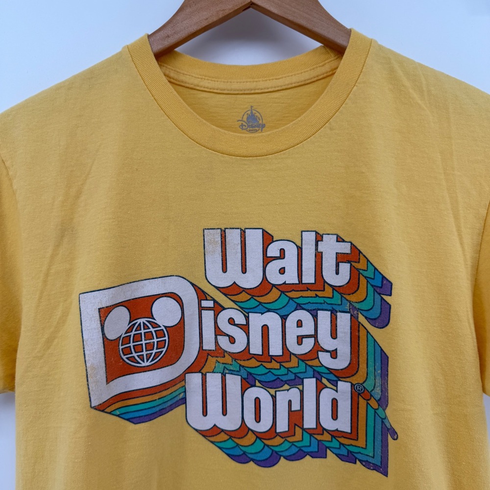 Disney Parks Walt Disney World Retro Rainbow Graphic T-Shirt Yellow Mens Medium